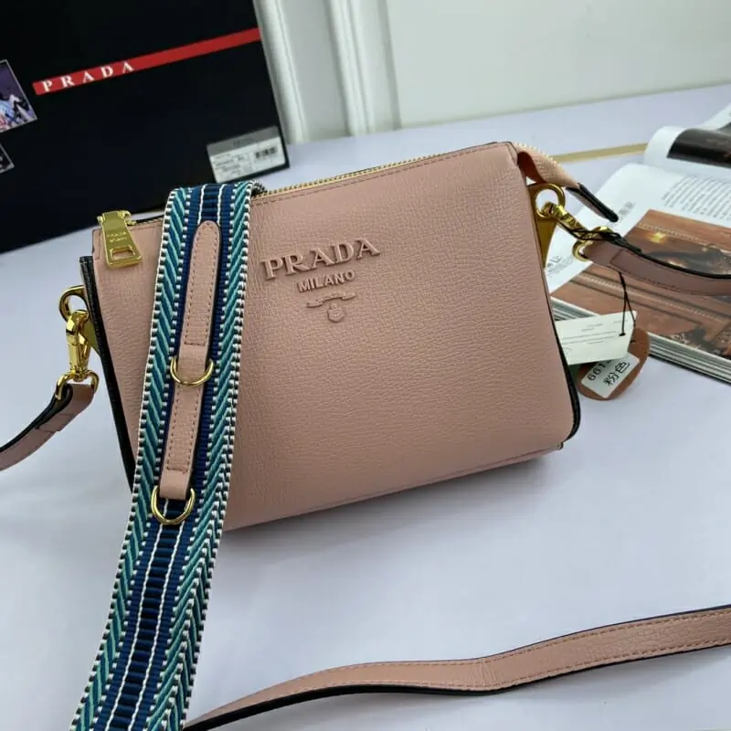 prada aaa qualite mini sac a main pour femme s_1240b65